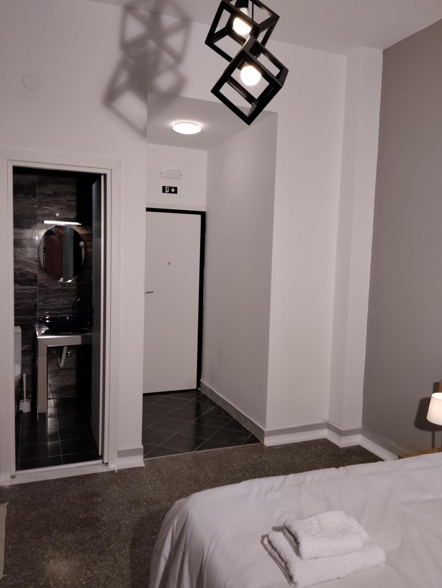 Pansea 13 Exclusive Suites テッサロニキ エクステリア 写真